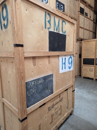 Wooden 250 cubic feet storage - 250,
